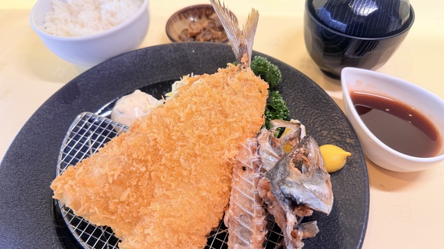 大判アジフライ定食(10~15食限定)